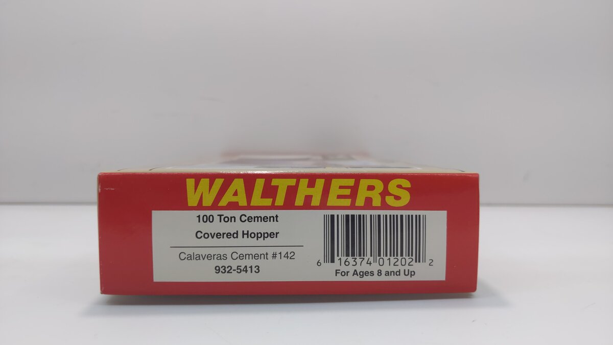 Walthers 932-5413 HO 100 Ton Cement Covered Hopper Calaveras Cement # 142 Kit