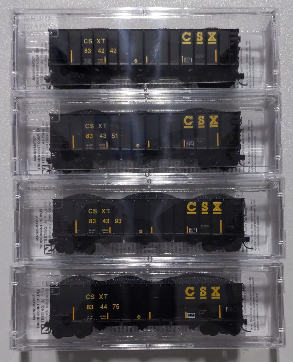 Micro-Trains 99300817 N CSX 3-Bay Open Hopper Cars w/Coal Loads (Set of 8)