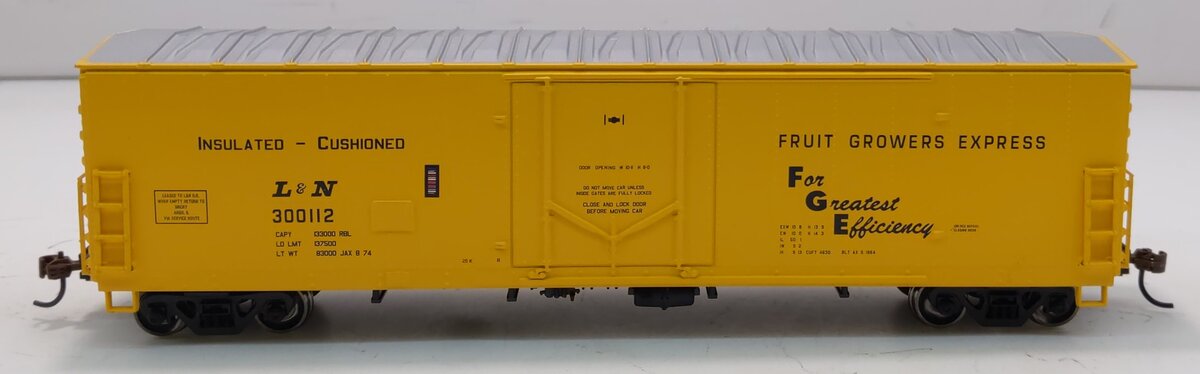 Athearn 74954 HO Fruit Growers Express/L&N 50' Youngstown Door Box Car #300112