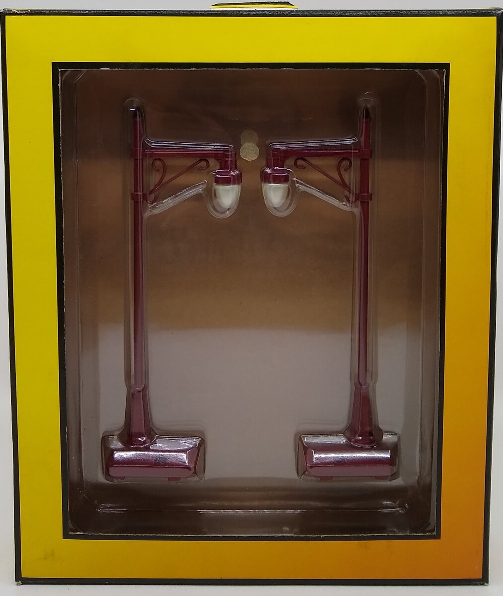 MTH 1033 O Diecast Street Lamp Set (Set of 2)