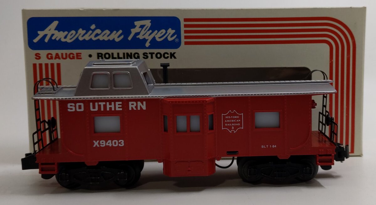 American Flyer 4-9403 S Gauge Southern Bay Window Illuminated Caboose