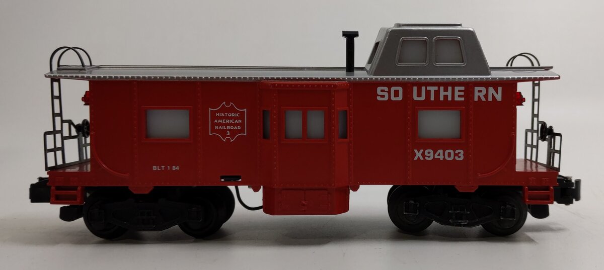 American Flyer 4-9403 S Gauge Southern Bay Window Illuminated Caboose