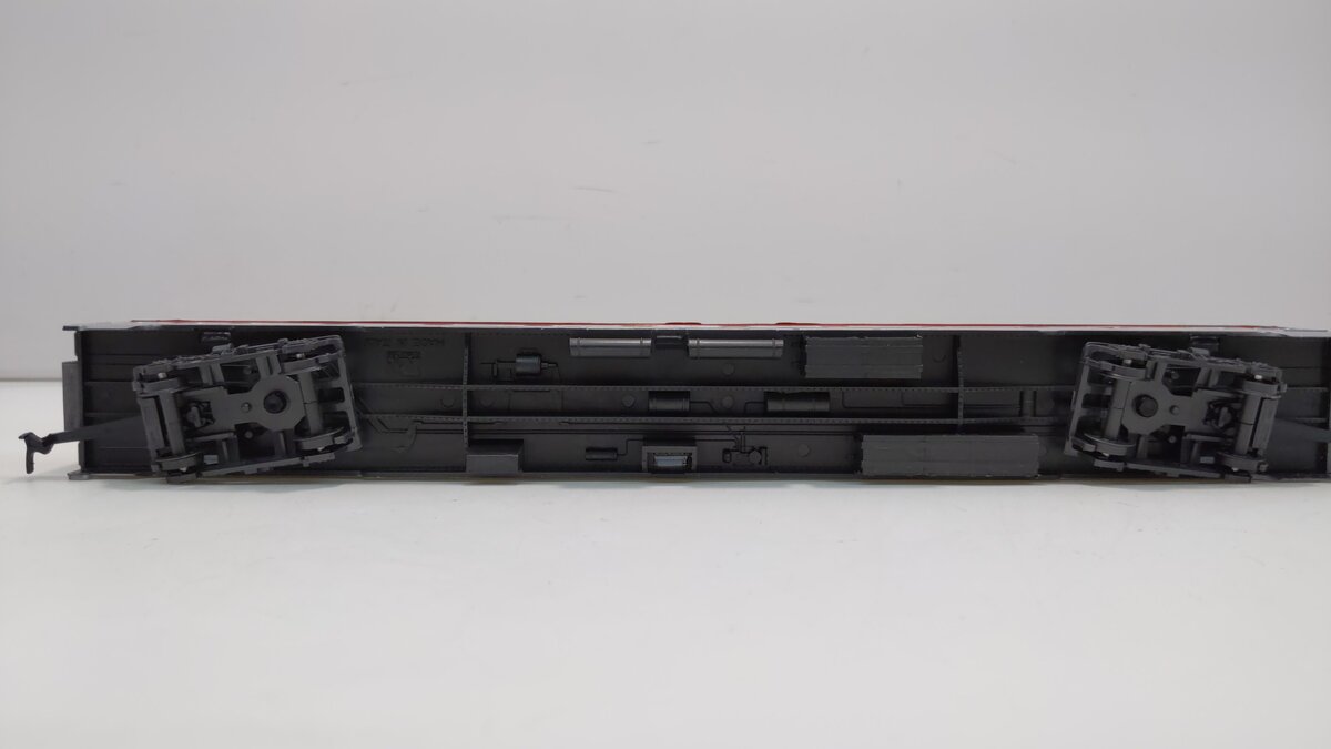 Rivarossi 2359/0 HO Scale Southern Pacific Sunset Limited SP9120 Passenger Car