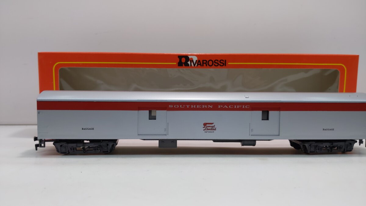 Rivarossi 2357/0 HO Supermodello Southern Pacific Baggage Car # SP6607