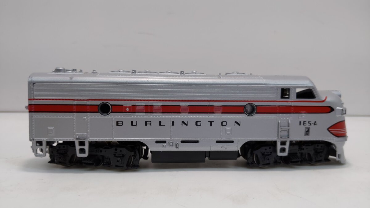 Athearn 2866 HO Burlington F-7A Powered Diesel Locomotive #165