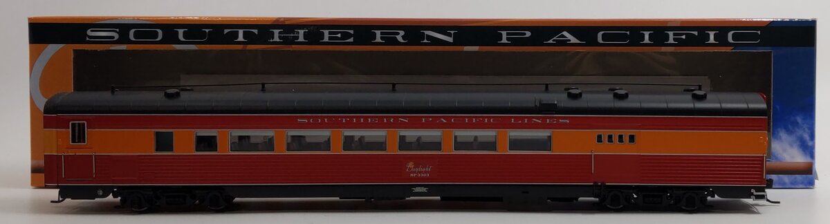Broadway Limited 690 HO SP Morning Daylight Baggage Chair Car #3303 w/Antenna