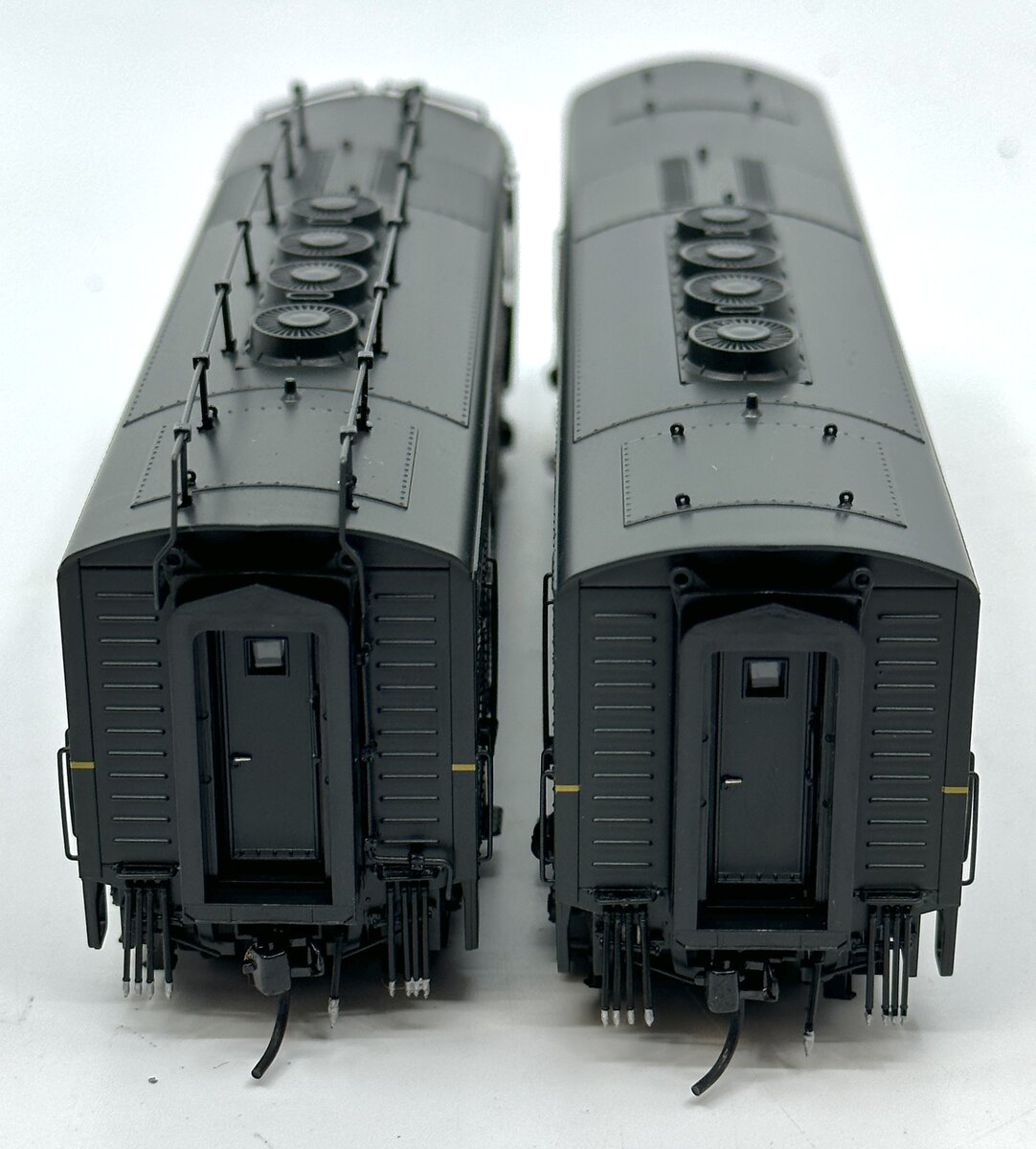 Broadway Limited 4823 HO Pennsylvania EMD F3 A/B Diesel Locomotive #9501A/9501B