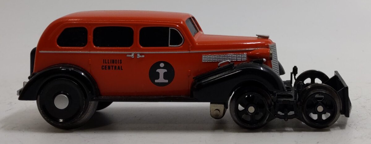 Lionel 6-28476 O Gauge Illinois Central Inspection Vehicle