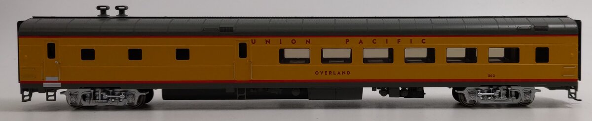 Walthers 920-18103 HO Scale Union Pacific "Overland" ACF 48 Seat Diner Car #302