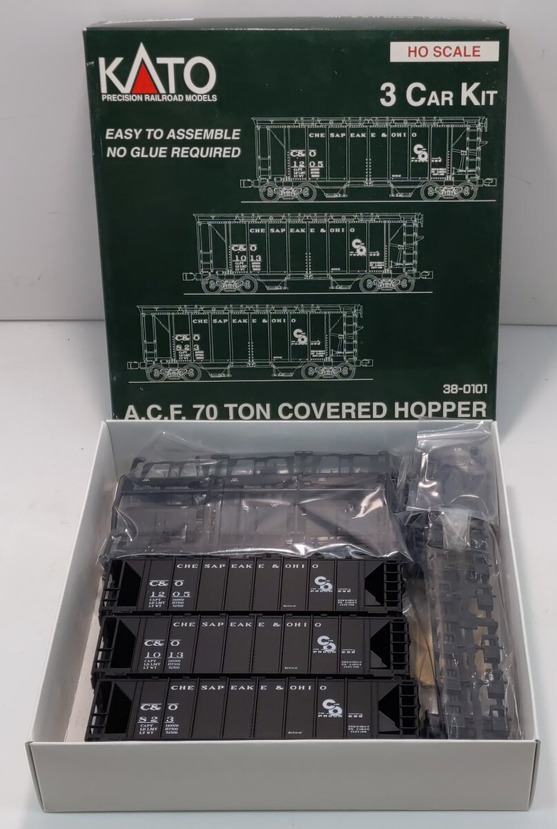 Kato 38-0101 HO C&O A.C.F. 70 Ton Covered Hopper Kit (Set of 3)