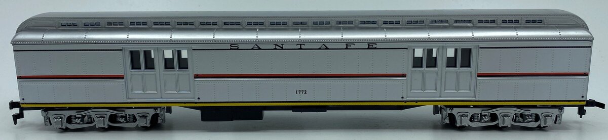 IHC 49030 HO Santa Fe Valley Flyer Heavyweight Baggage Car #1772
