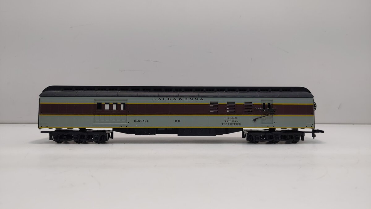IHC 49345 DL&W Heavyweight RPO #1820