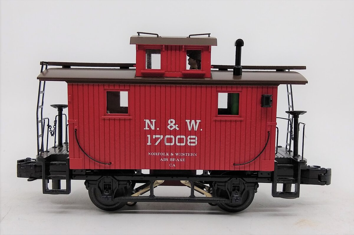 MTH 20-91348 Norfolk & Western Bobber Caboose