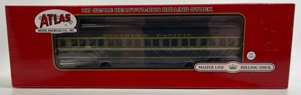 Atlas 20004967 HO Scale Northern Pacific Paired Window Coach #609