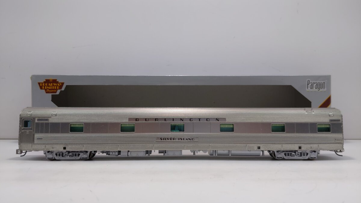 Broadway Limited 1028 HO Undecorated California Zephyr Budd 6-5 Sleeper Car