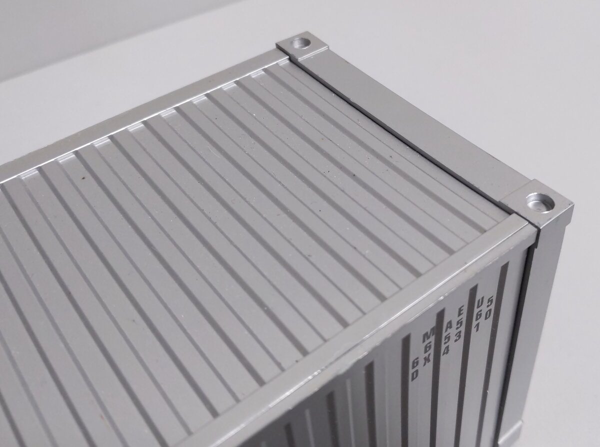 USA Trains G Scale Maersk Ribbed Side Container w/Opening Doors EX