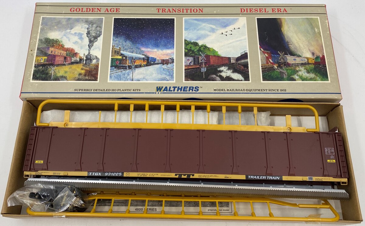Walthers 932-4803 HO Conrail 89' Enclosed AutoCarrier Kit # 931225