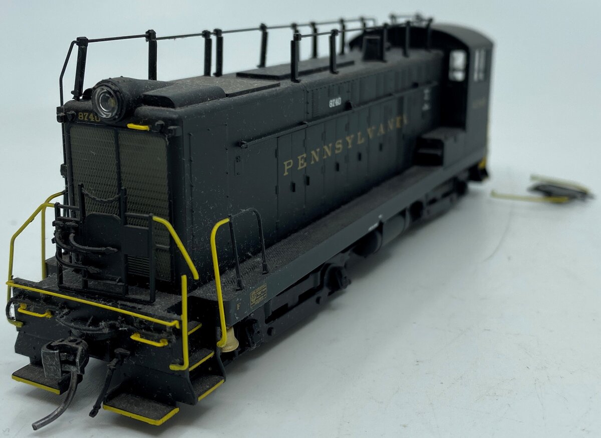 Bowser 23938 HO Pennsylvania RS-12 Switcher #8740