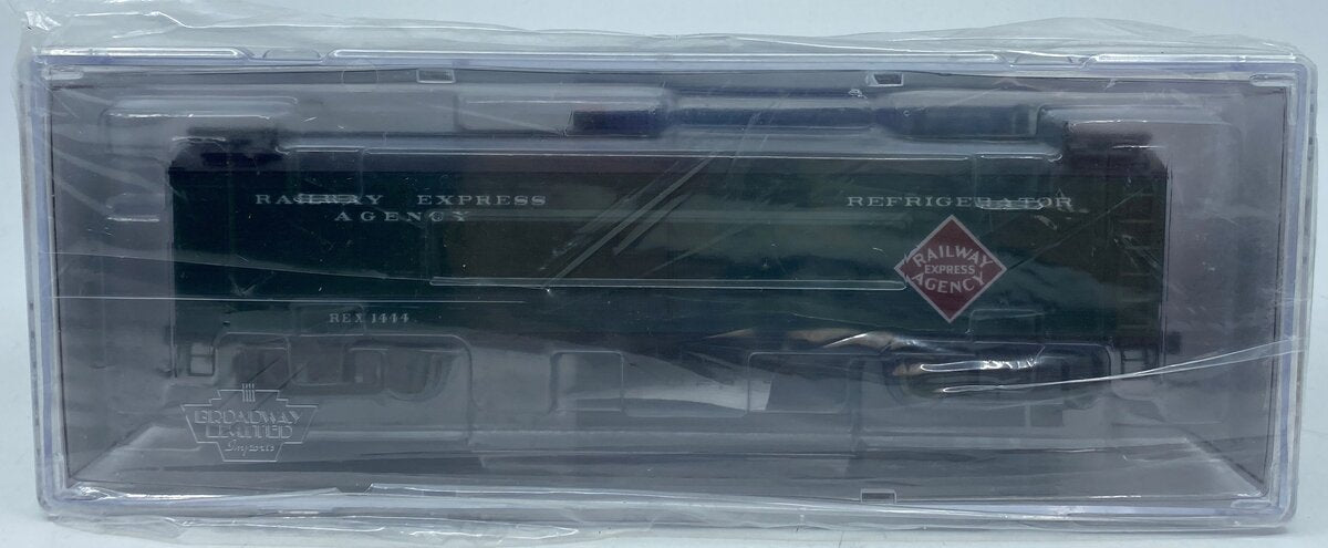 Broadway Limited 1840 HO Railway Express Agency 53'6" Wood Express Reefer #1444