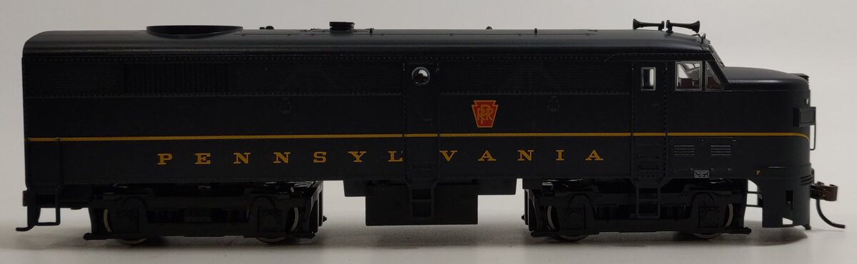 Bachmann 64606 HO Scale Pennsylvania Alco FA2 Diesel Locomotive