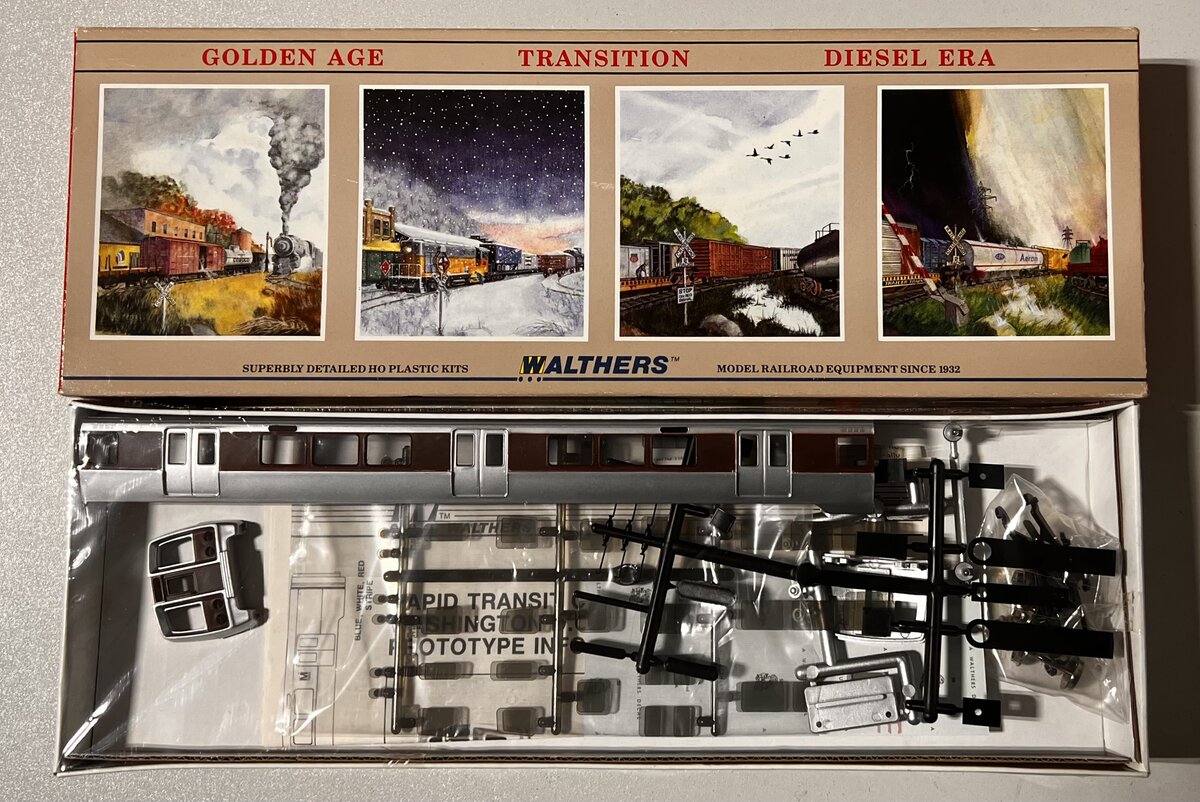 Walthers 932-6036 HO Scale D.C. Metro Dummy Rapid Transit Car