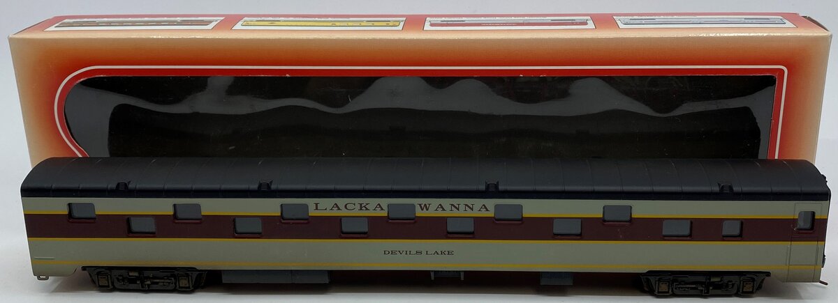 IHC 48146 HO Lackawanna Smooth Side Sleeper Car - Devil's Lake