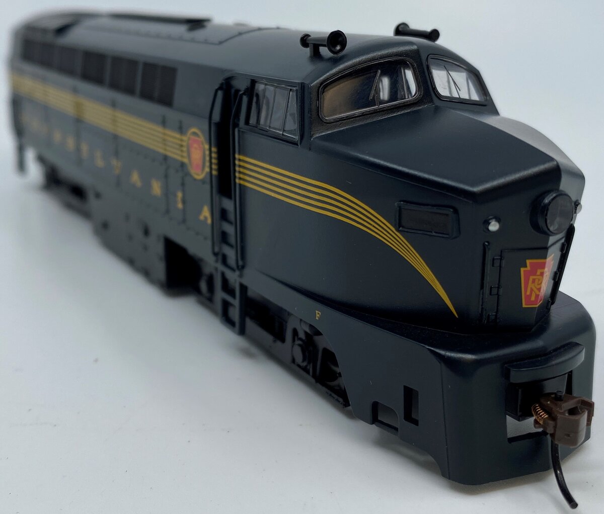 Bachmann 61802 HO Pennsylvania RR RF16 A-Unit Sharknose Diesel