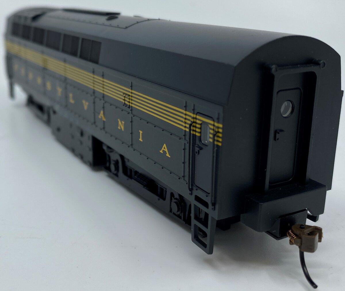 Bachmann 61902 HO Scale Pennsylvania RR RF16 B-Unit Diesel Locomotive w/ DCC