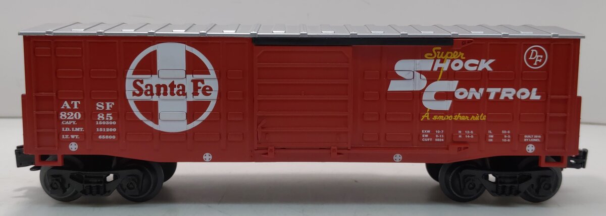 Lionel 6-82085 O Santa Fe Waffle-Sided Boxcar