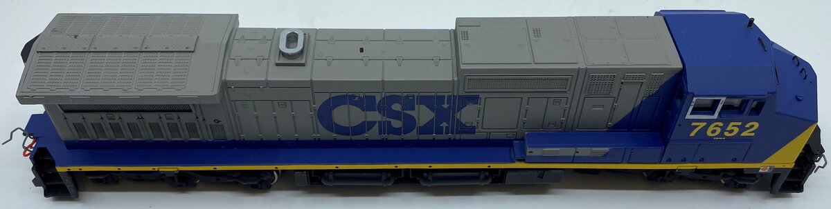 Bachmann 86011 HO Scale CSX GE Dash 8-40CW Wide Cab Diesel Locomoitve #7652
