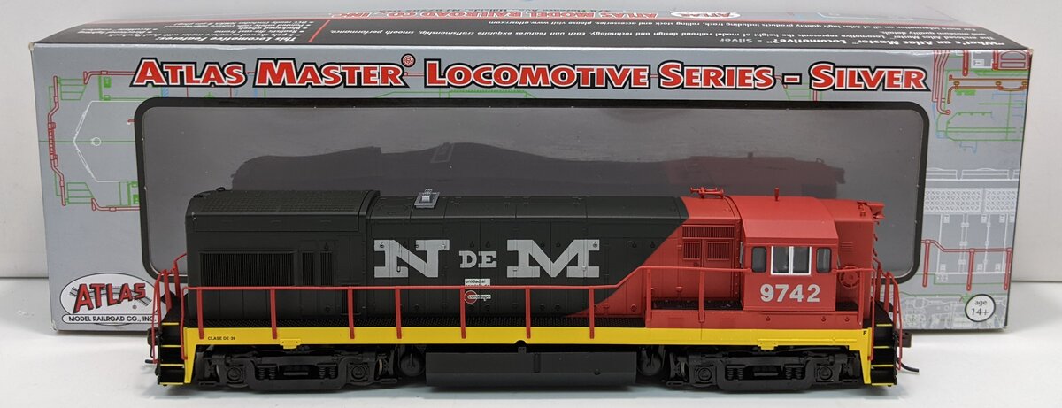 Atlas 10001162 HO Scale N de M U30B High Nose Powered Diesel Locomotive #9742