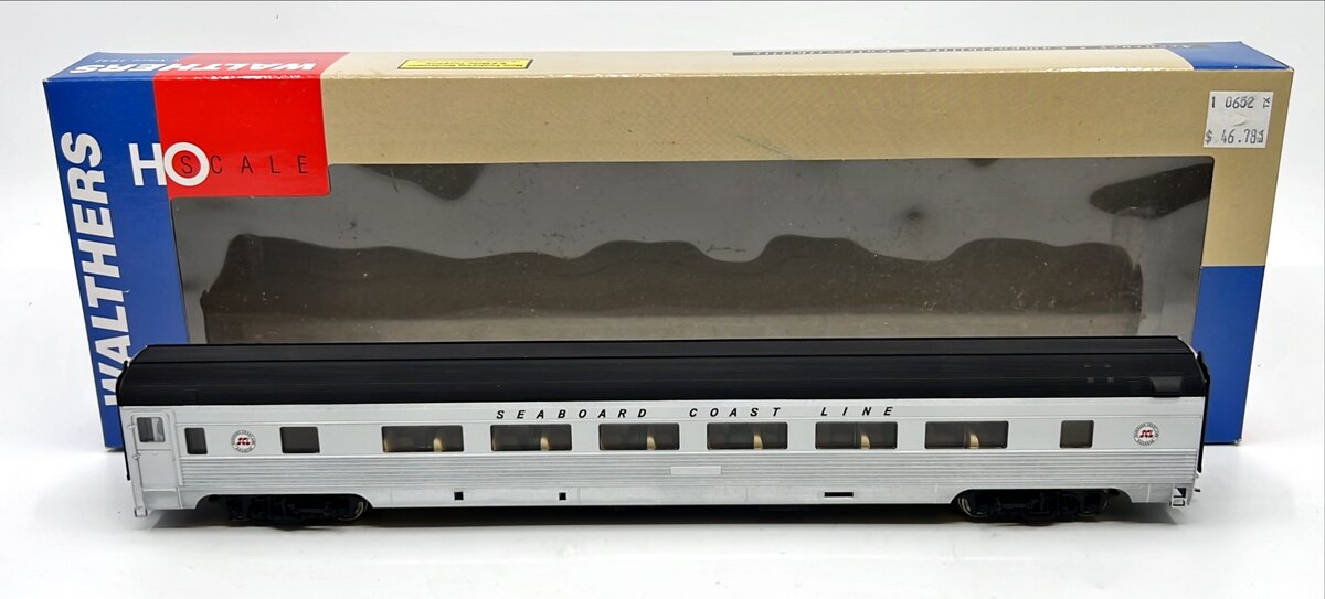 Walthers 932-16302 HO Seaboard Coast Line 85' Budd 46-Seat Coach