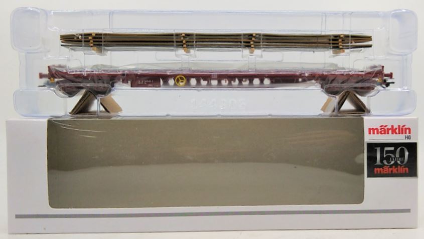 Marklin 47012 Flat Car with Stakes CFL