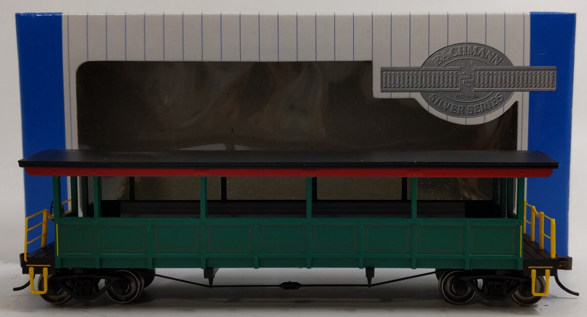 Bachmann 17449 HO Scale Unlettered Open-Sided Excursion Car w/ Seats
