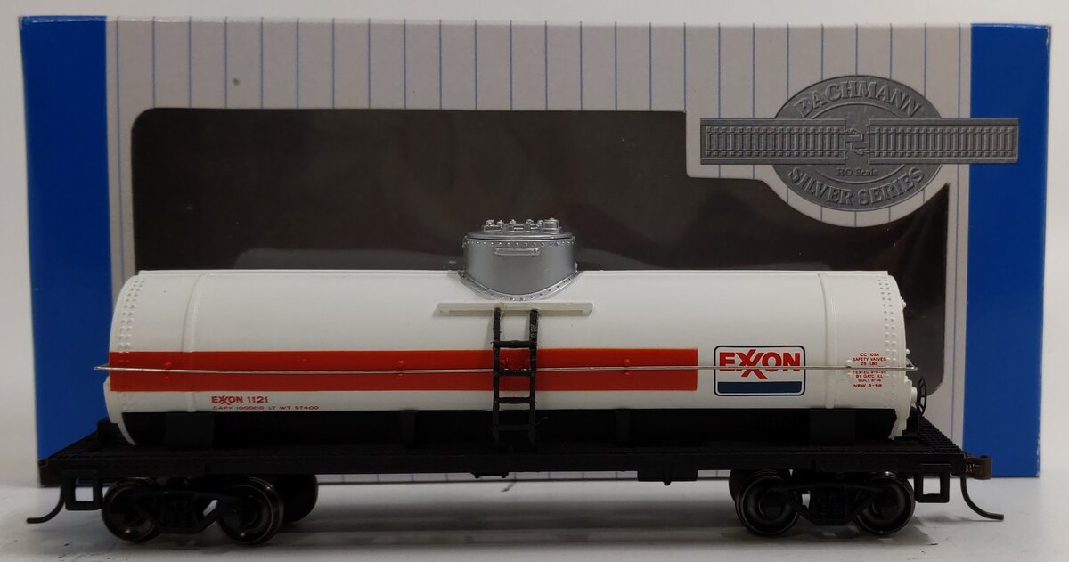 Bachmann 17838 HO Scale Exxon 40' Single-Dome Tank Car #1121