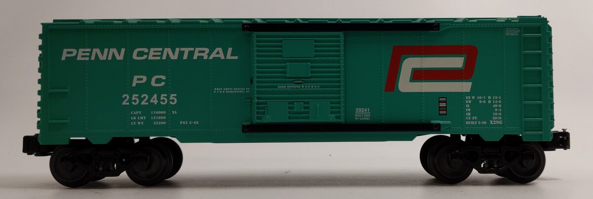 Lionel 6-39241 O Gauge Penn Central 6565 Boxcar #252455