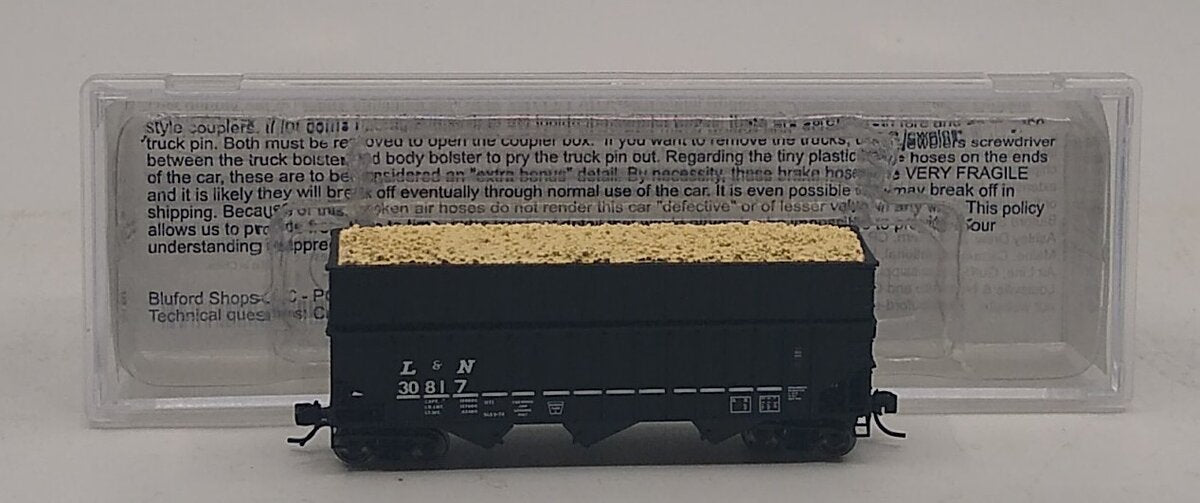 Bluford Shops 19023 N 3-Bay Wood Chip Hopper w/Ribbed Side Extensions (Set of 3)