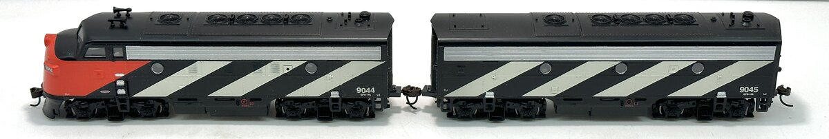 Athearn 80393 HO Canadian National Zebra F7 A/B Diesel Locomotive #9044 & #9045