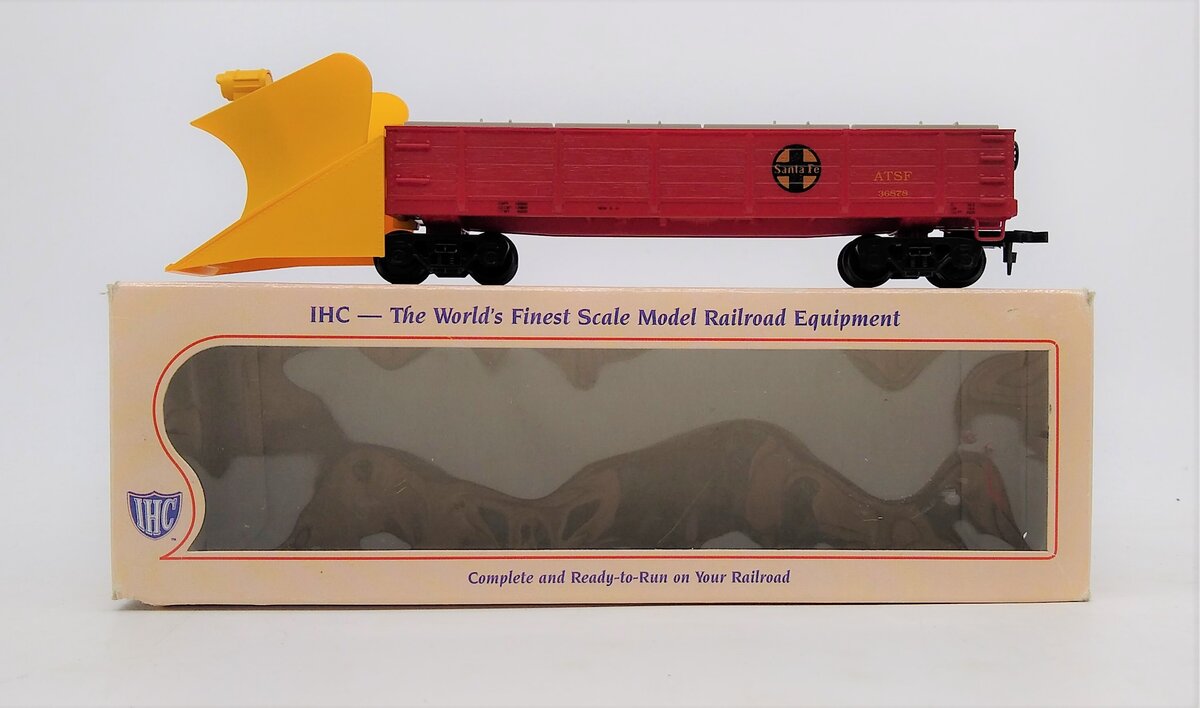 IHC M2908 HO Santa Fe Snow Plow # 36878