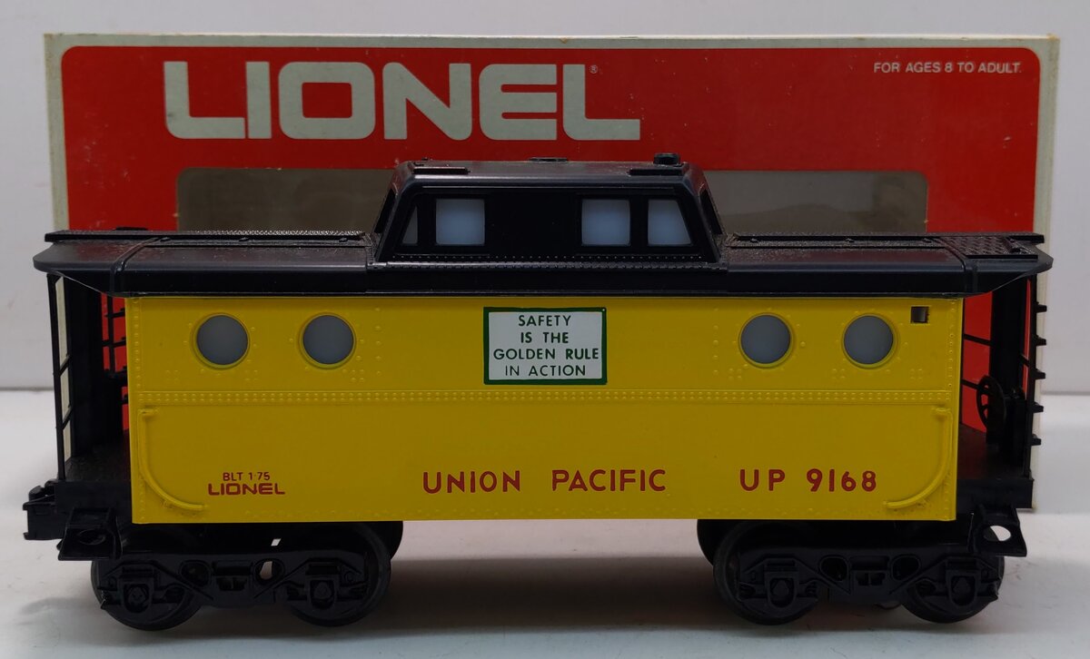 Lionel 6-9168 O Gauge Union Pacific Lighted Center Cupola Caboose