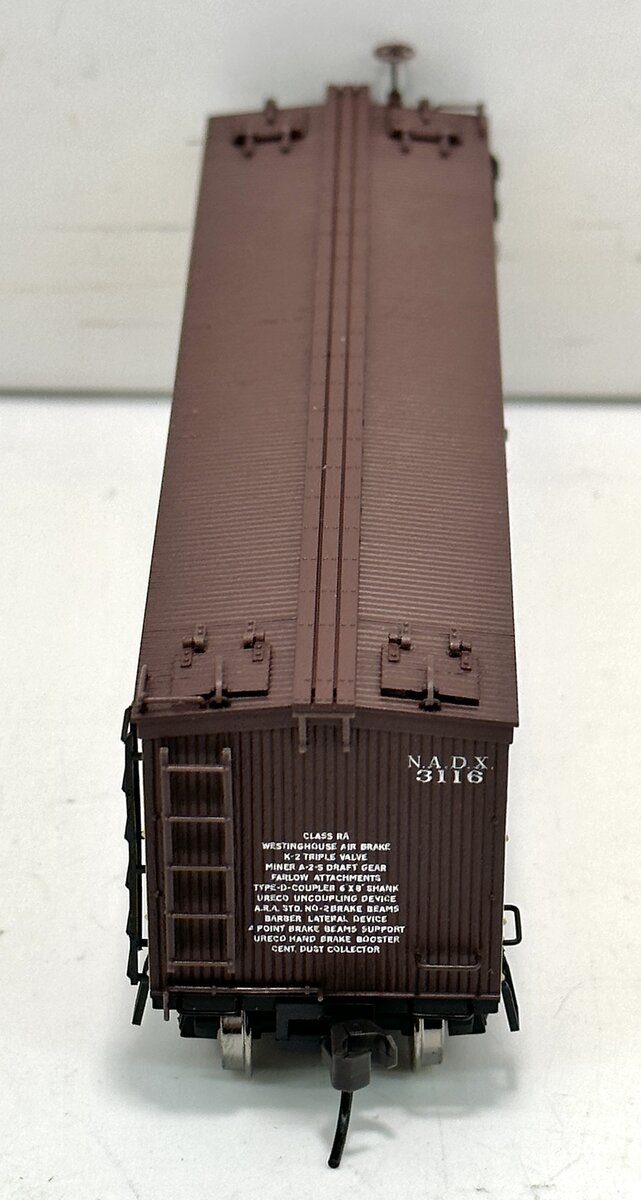 Atlas 61231 H.M.Noack 36' Wood Reefer #1