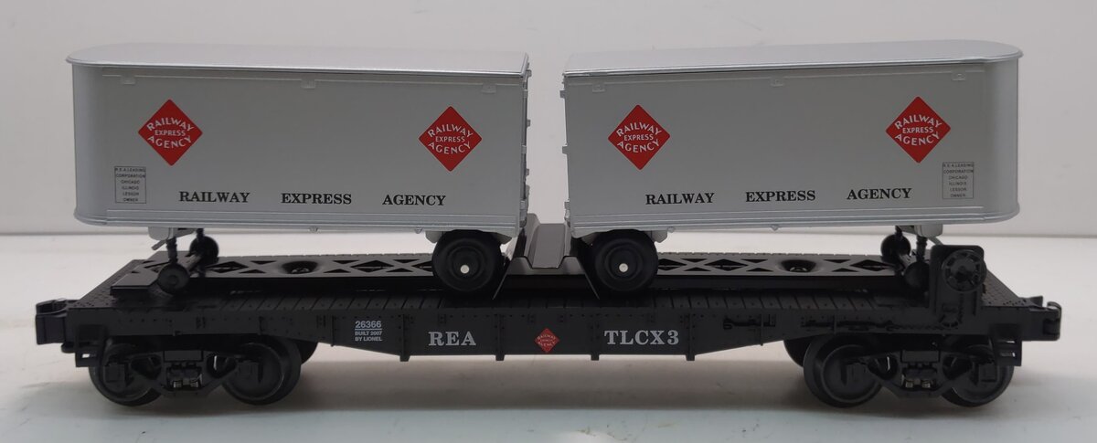 Lionel 6-26366 O Gauge Railway Express Agency Flatcar w/ 2 Pup Trailers