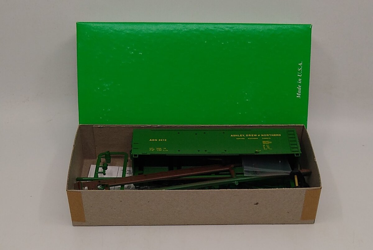Bowser 55355 HO Scale Ashley Drew & Northern Box Car Kit