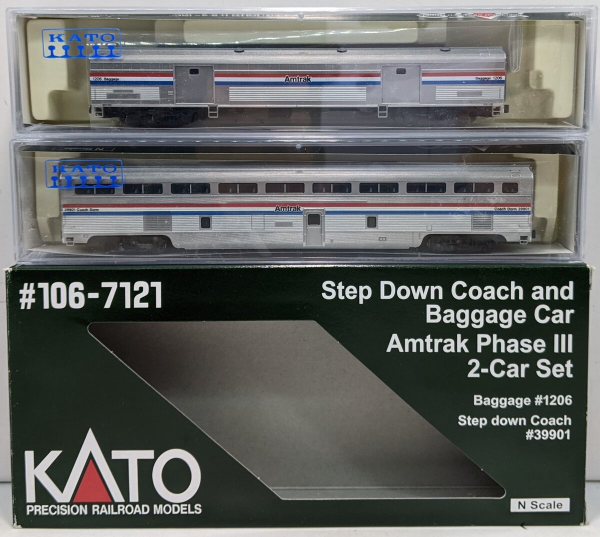 Kato 106-7121 N Scale Amtrak Phase III Step Down Coach & Baggage Set