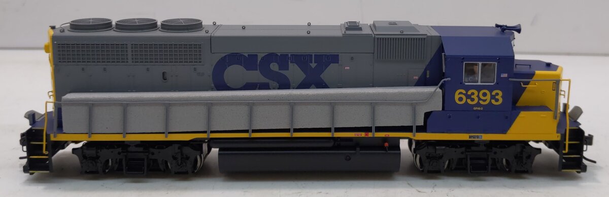 Atlas 10000388 HO CSX GP40-2 Phase 1 Diesel Locomotive w/o Sound #6393 -DC