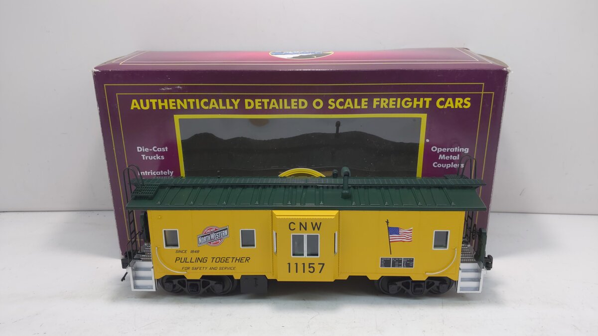 MTH 20-91642 O Chicago North Western Bay-Window Caboose #11153