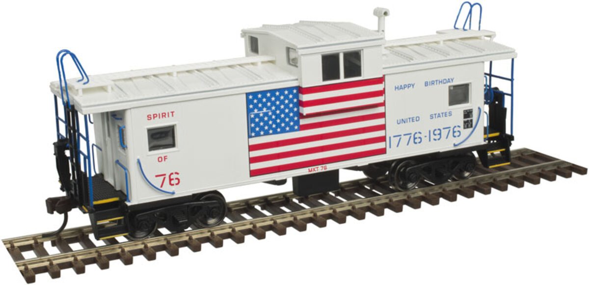 Atlas 20004148 HO Scale MKT Bicentennial Extended Vision Caboose #76