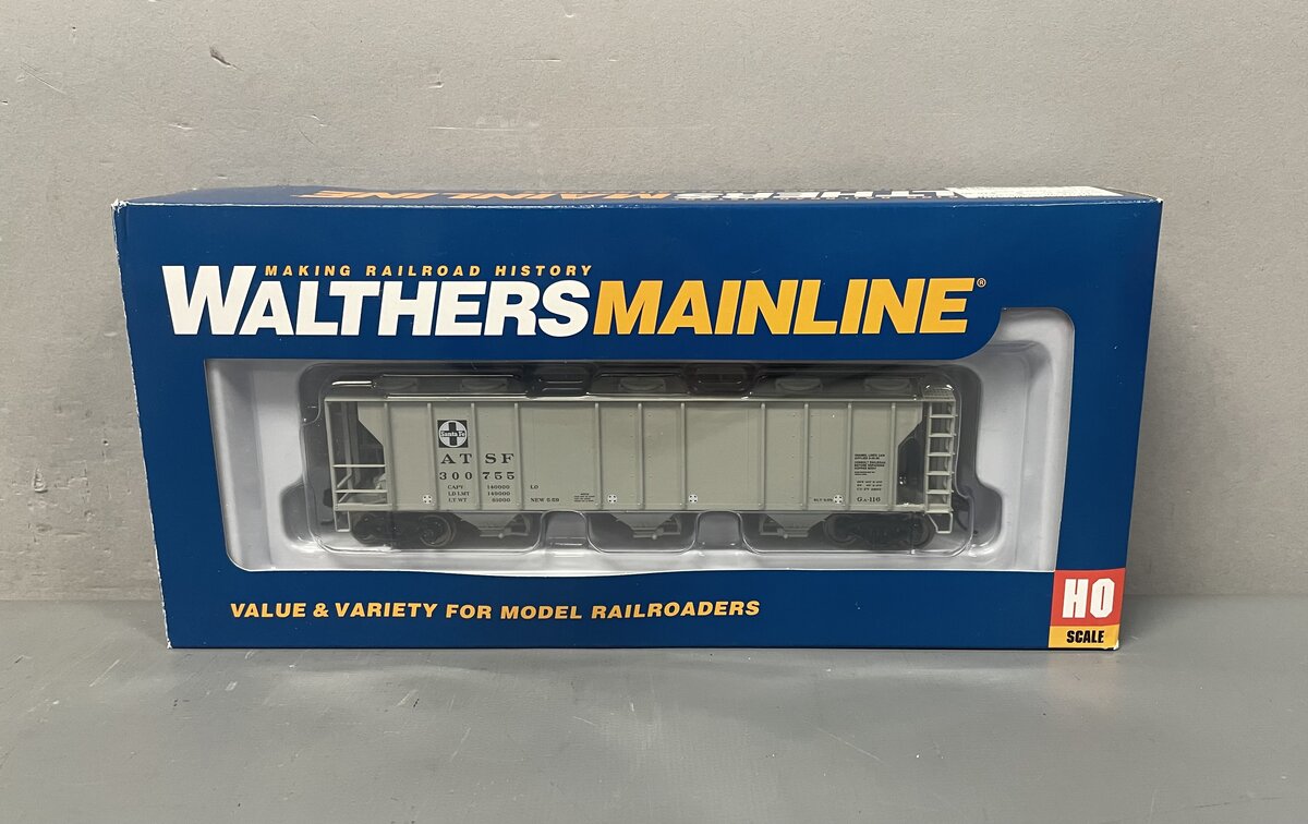 Walthers 910-7007 HO ATSF 50' PS-2 2893 3-Bay Covered Hopper Car #300755