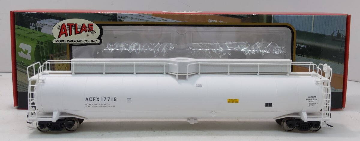 Atlas 17354 ACFX 33,000 Gallon Tankcar #17716