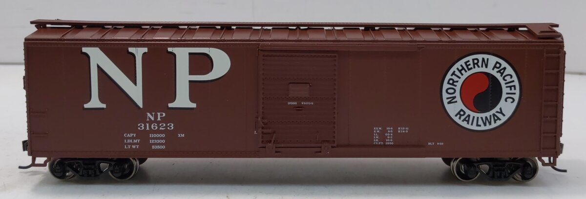 Athearn 70771 HO Scale Northern Pacific 50' Single Door Box Car #31623